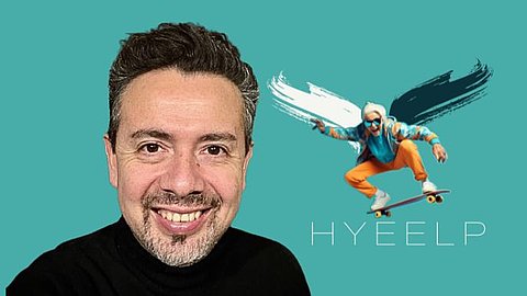 Mann mit dunklem Haar vor blauem Hintergrund, daneben springt eine Person auf einem Skateboard, Text 'HYEELP'